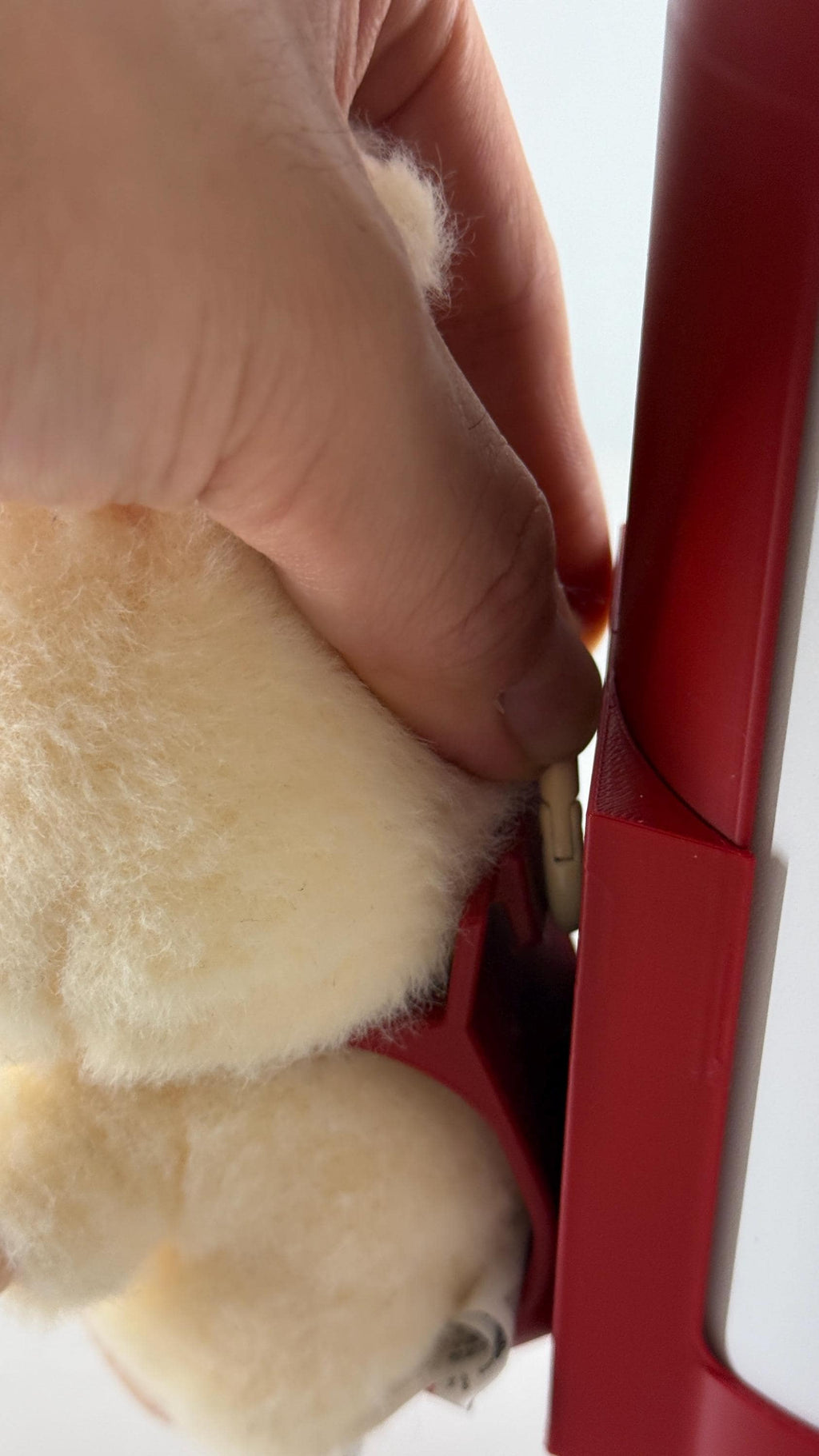 For the Owala 32oz Freesip: Sitting and Standing Figure Bottle Mount – La Bobu Fun Display Attachment!