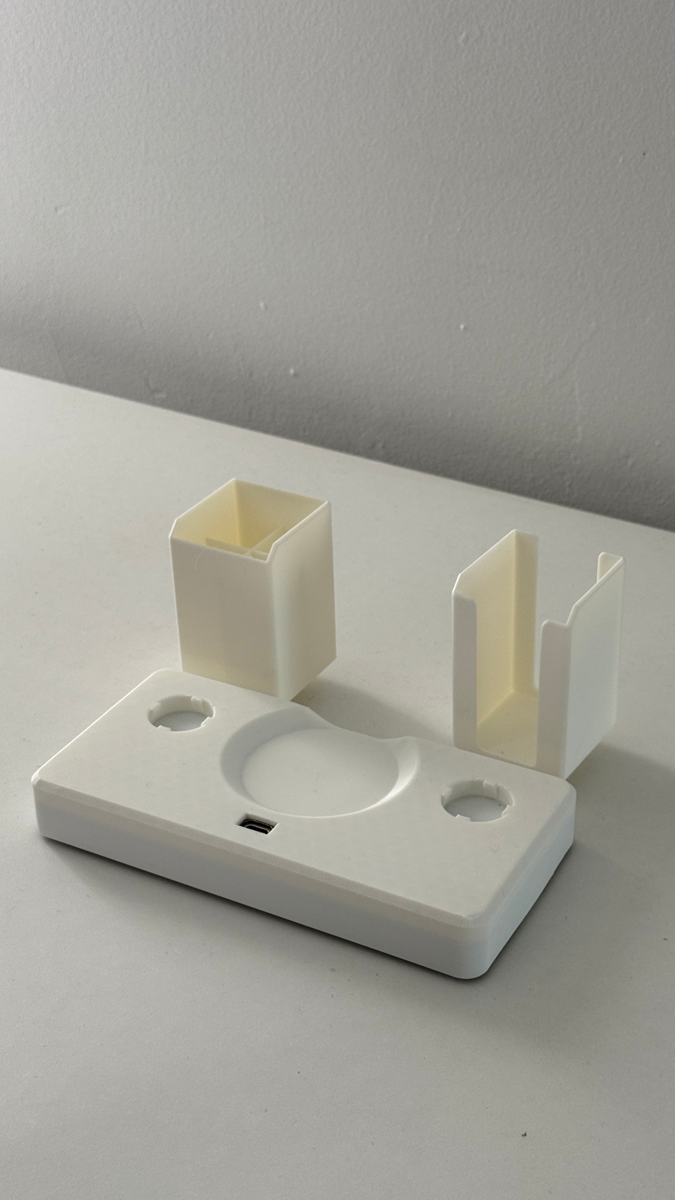 Version 2 // Dab Station / Wireless Charging Dock for the Puffco Peak Pro and Hot Knife Charging Dock with Modular Attachments (Q-Tip & Dab holders)