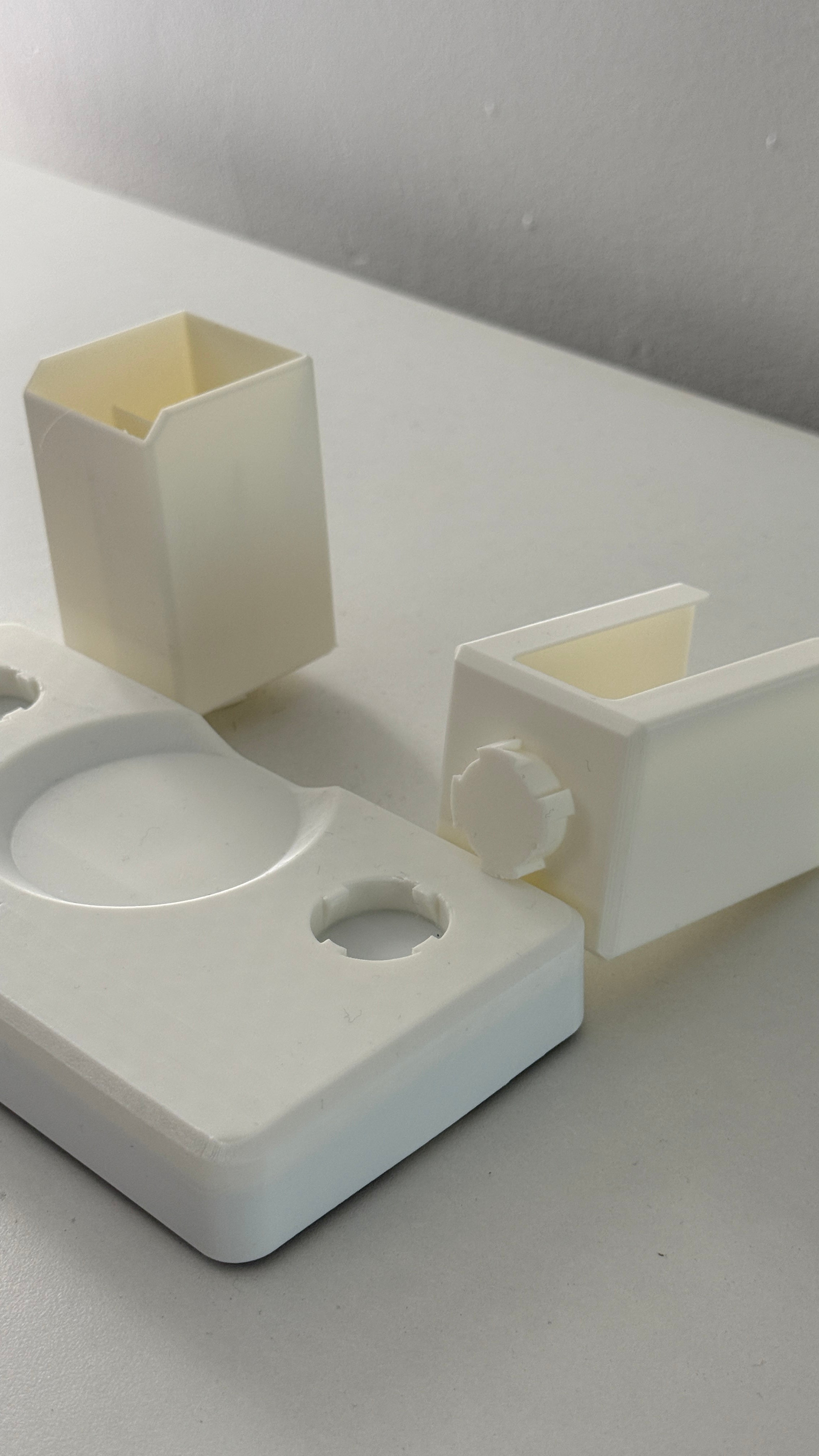 Version 2 // Dab Station / Wireless Charging Dock for the Puffco Peak Pro and Hot Knife Charging Dock with Modular Attachments (Q-Tip & Dab holders)