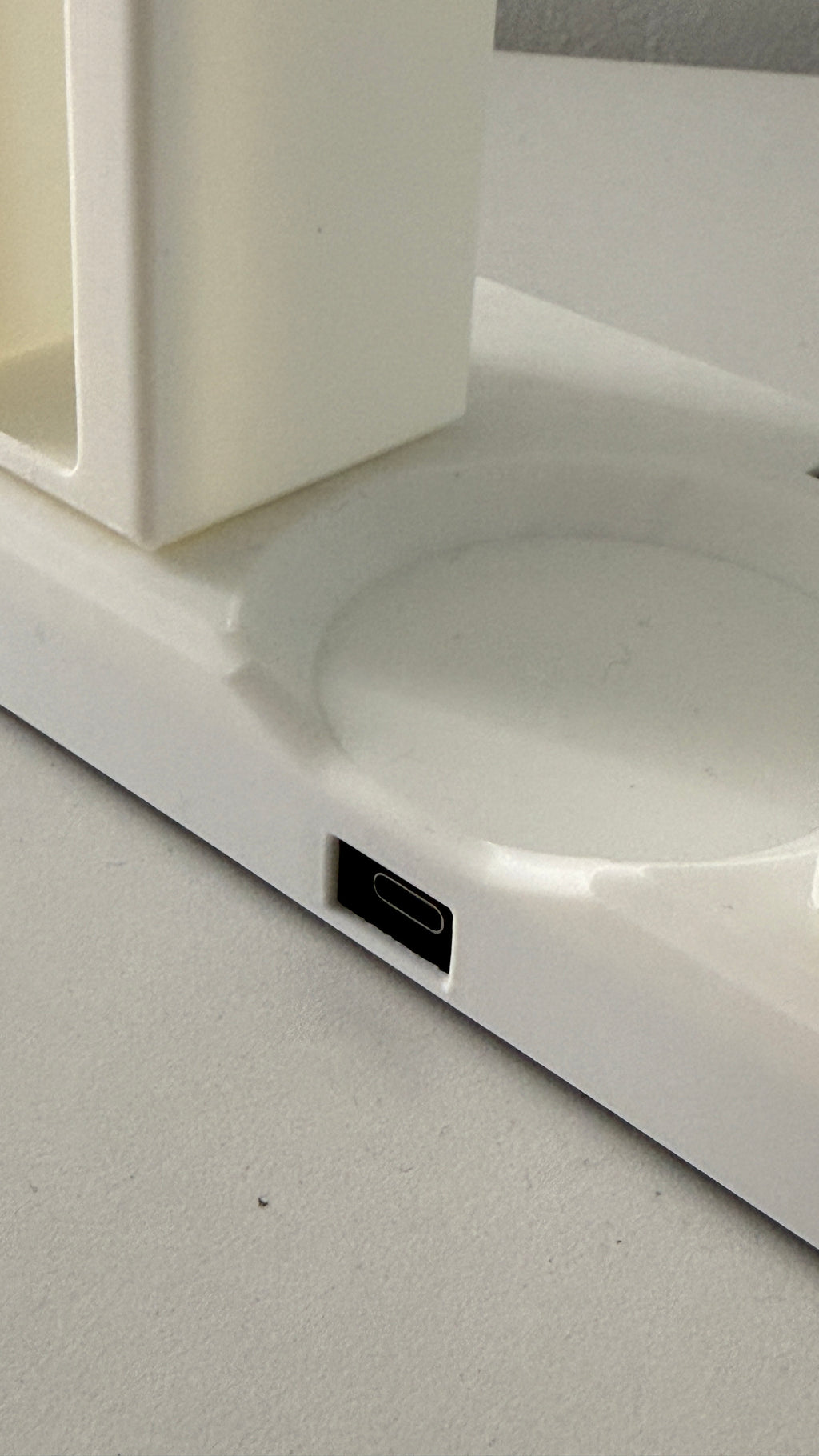 Version 2 // Dab Station / Wireless Charging Dock for the Puffco Peak Pro and Hot Knife Charging Dock with Modular Attachments (Q-Tip & Dab holders)