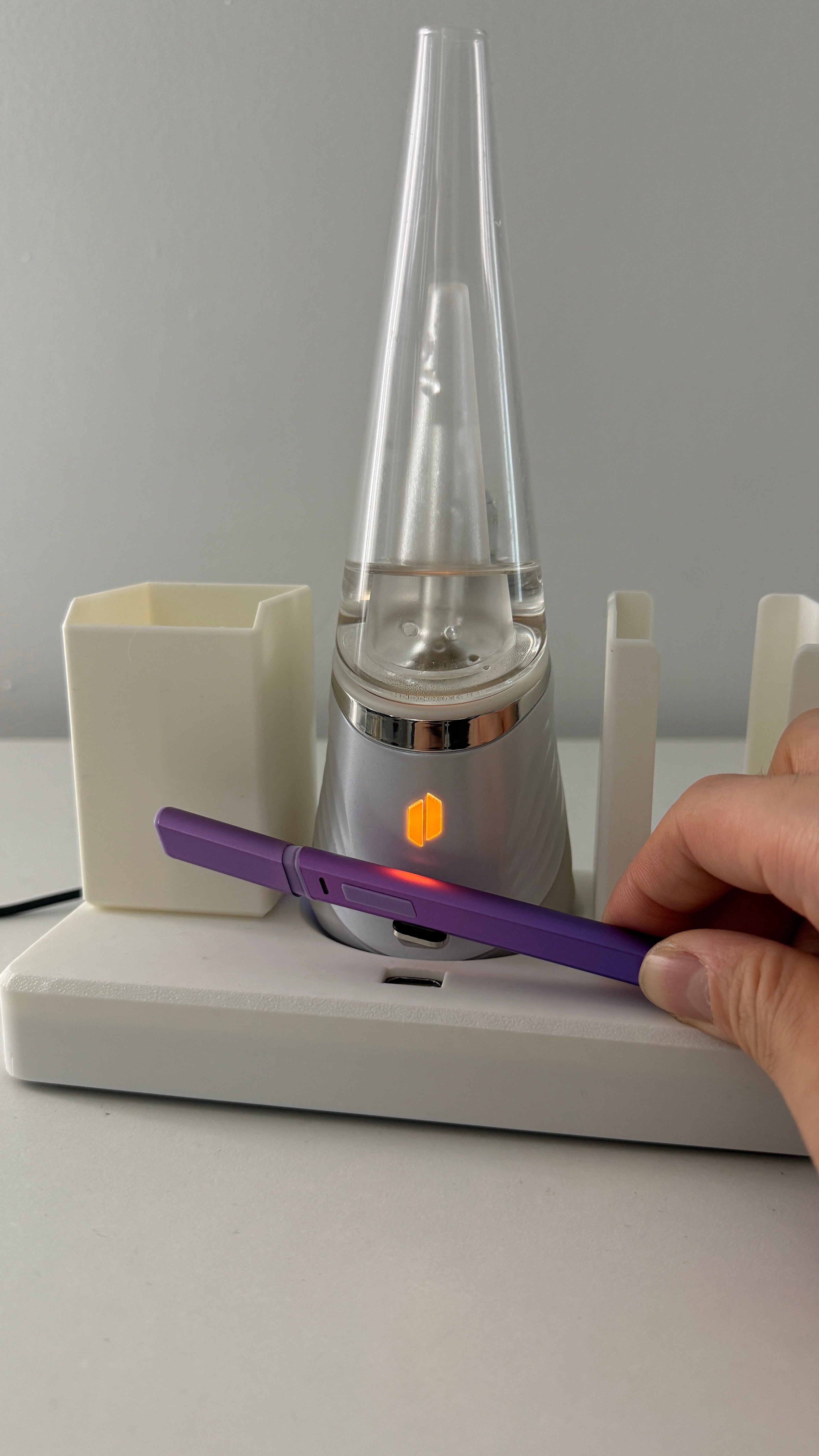 Version 2 // Dab Station / Wireless Charging Dock for the Puffco Peak Pro and Hot Knife Charging Dock with Modular Attachments (Q-Tip & Dab holders)