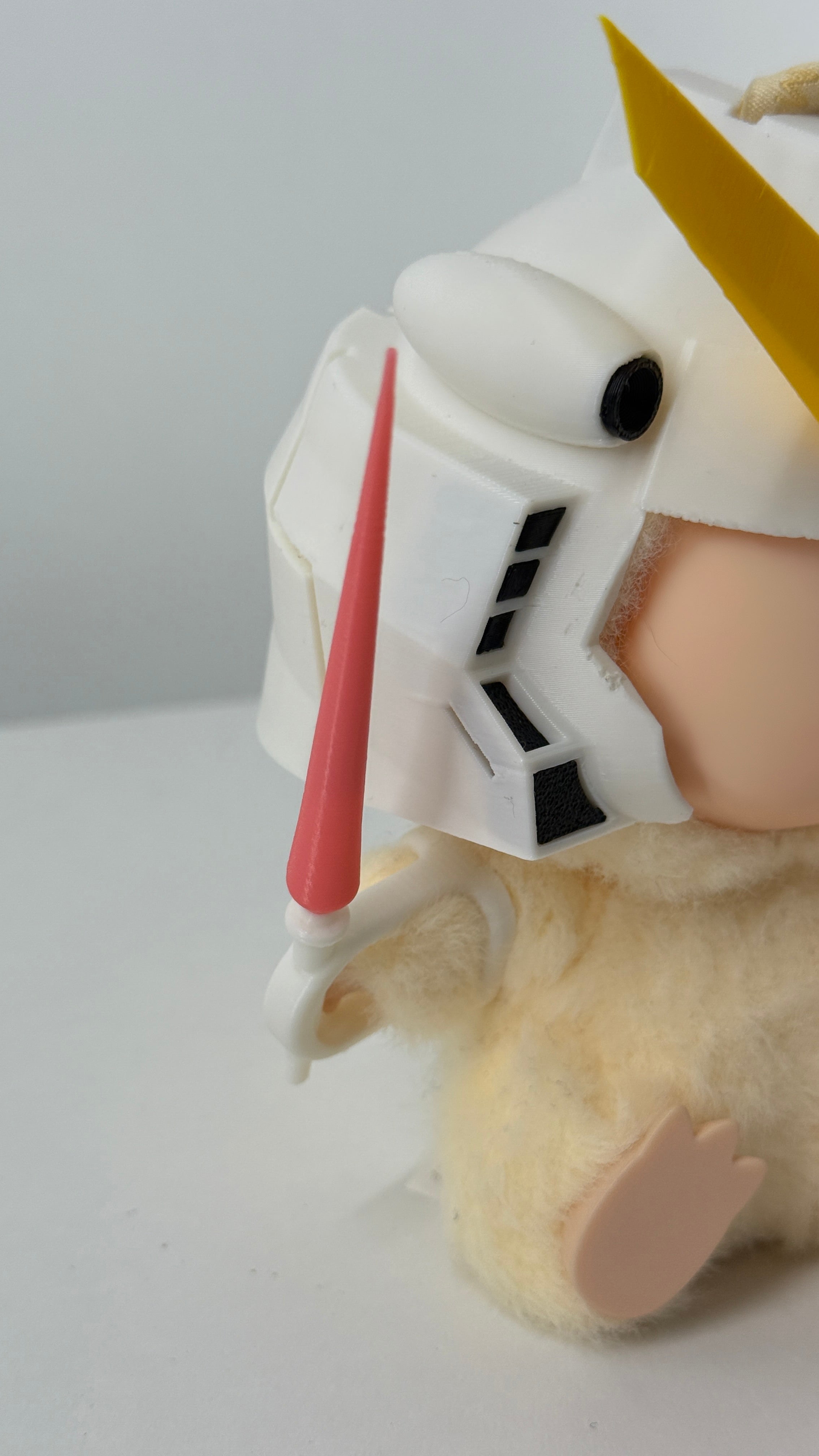 Gundam-Style Helmet for Collectible Figures | Full Colored Version | Custom Anime-Inspired Accessory | Mini Figure Display Upgrade Set