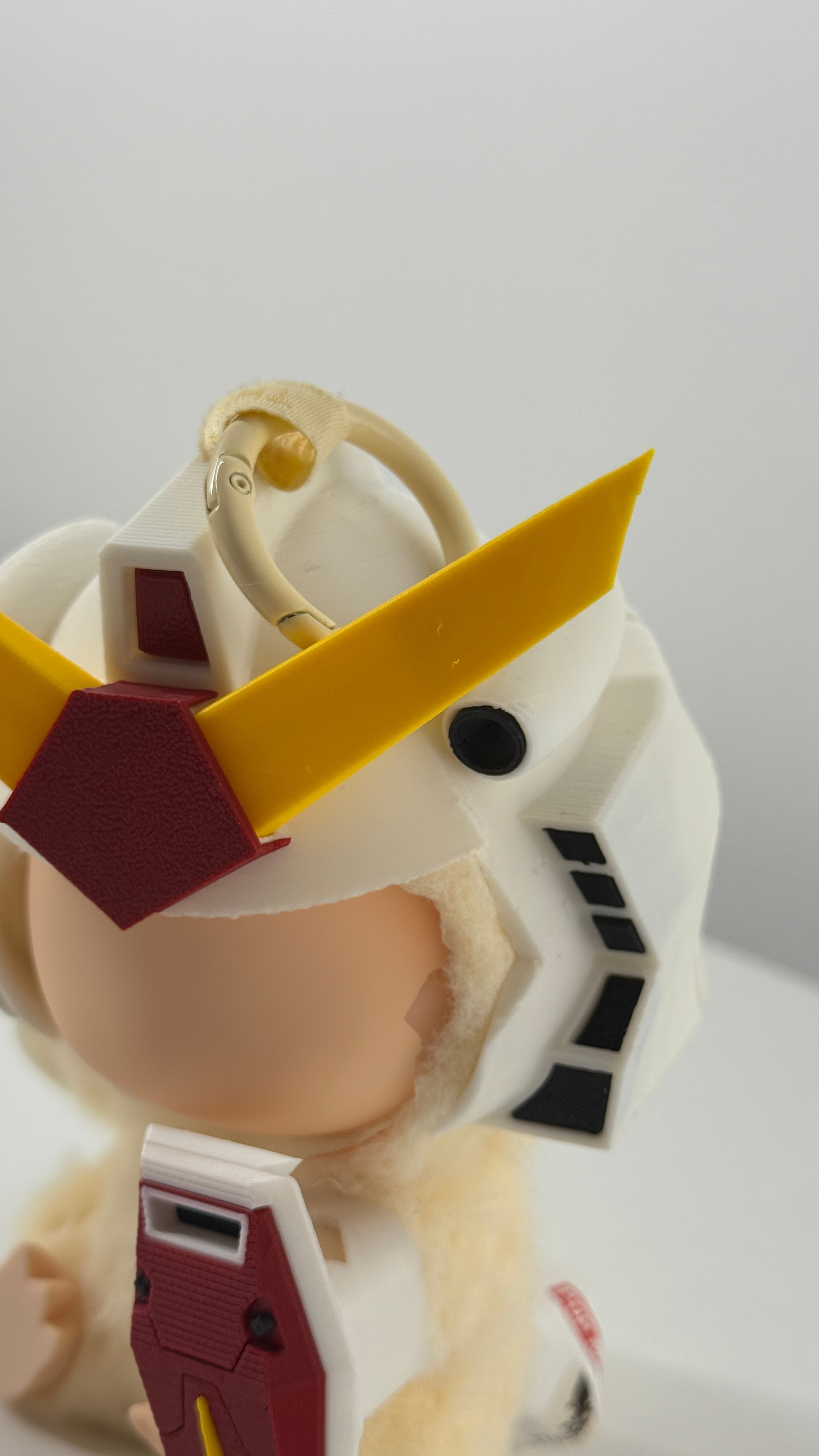 Gundam-Style Helmet for Collectible Figures | Full Colored Version | Custom Anime-Inspired Accessory | Mini Figure Display Upgrade Set