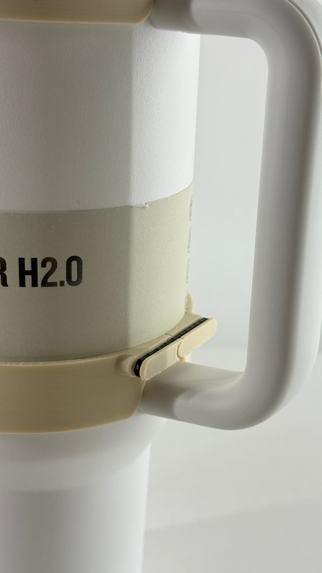 For the Stanley Quencher 40oz: Standing Figure Bottle Mount – Fun Display Attachment! (Copy)