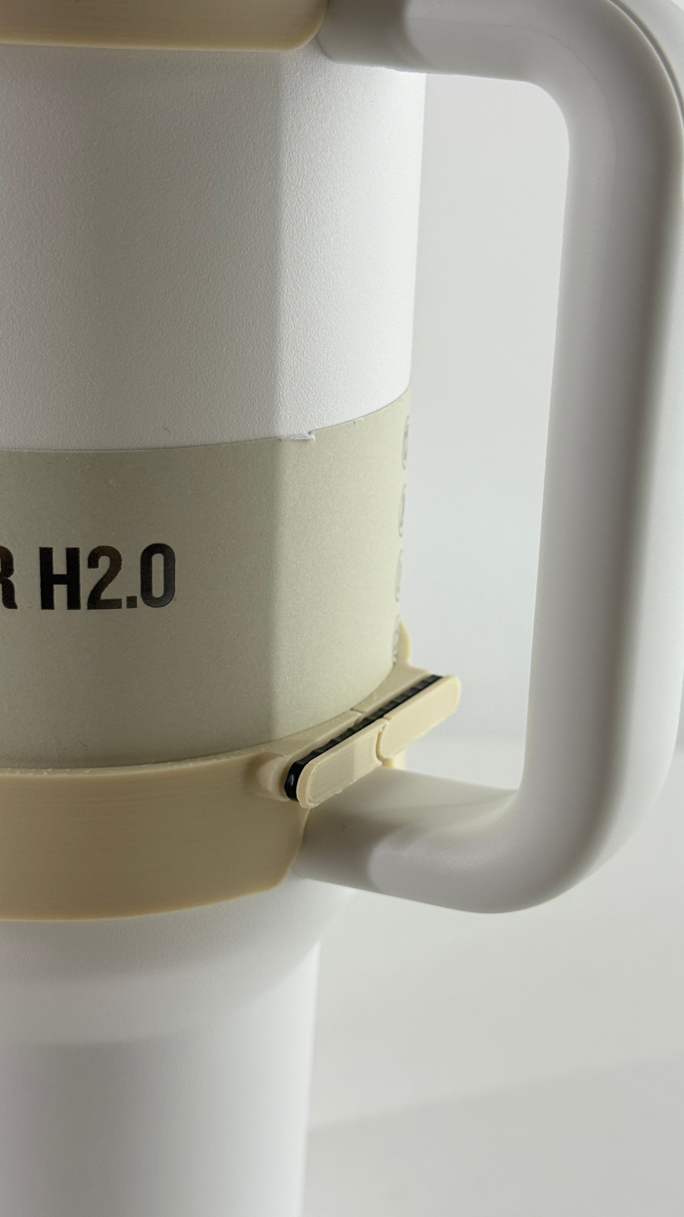 For the Stanley Quencher 40oz: Standing Figure Bottle Mount – Fun Display Attachment! (Copy)