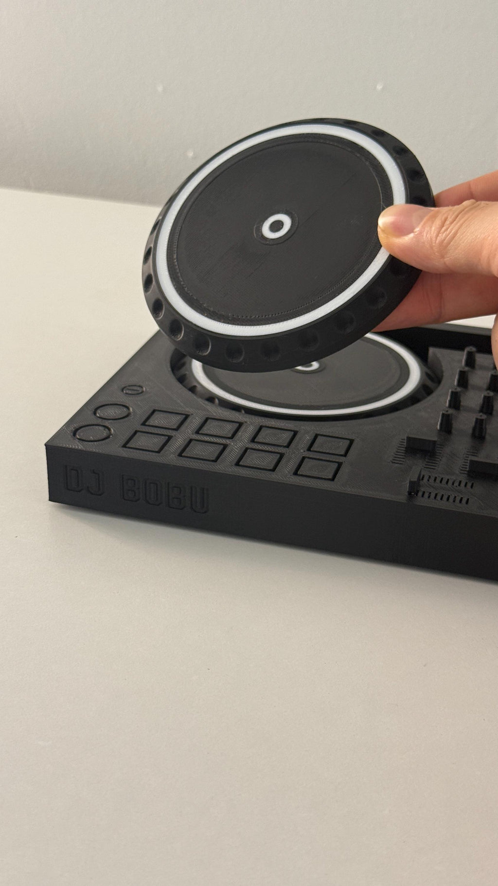 DJ Turntable Coaster Set – 6pc Vinyl Drink Coasters with 10”x6” Controller Base | Customizable Nameplate Option | DJ Gift for Music Fans