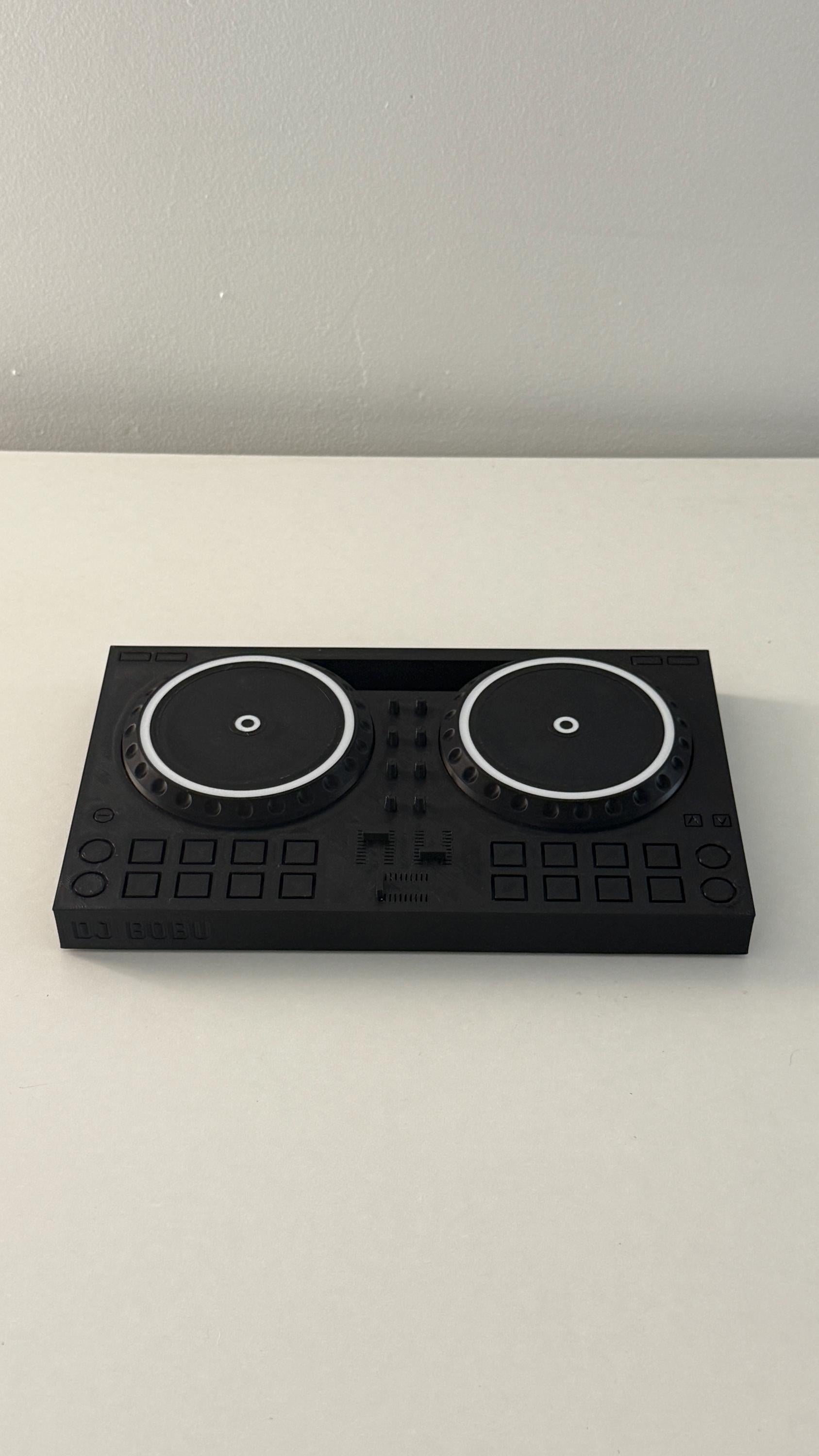 DJ Turntable Coaster Set – 6pc Vinyl Drink Coasters with 10”x6” Controller Base | Customizable Nameplate Option | DJ Gift for Music Fans