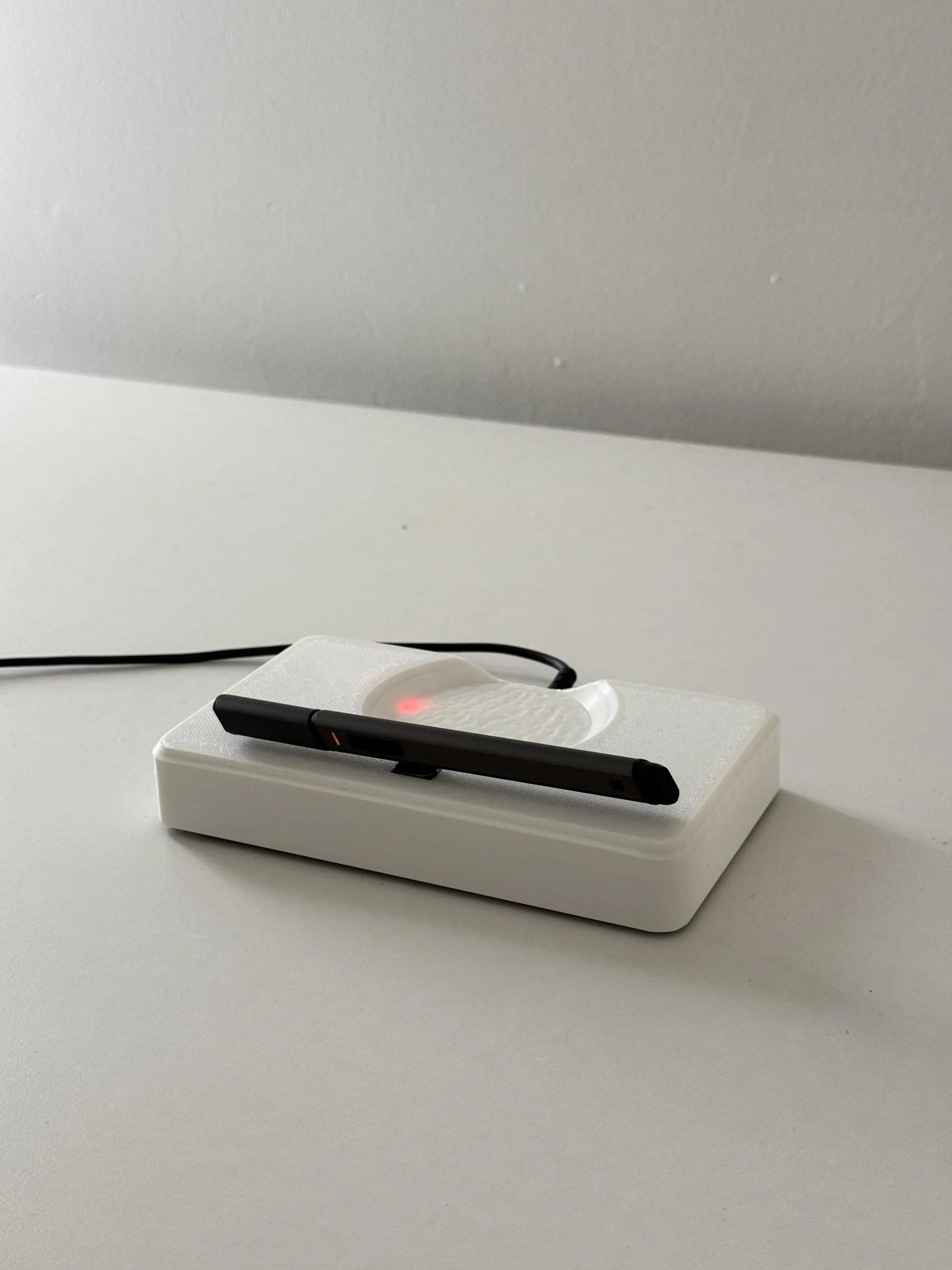 Version 1 //  Dab Station /  Designed for the Puffco Peak Pro and Hot Knife Charging Dock: Wireless Charging