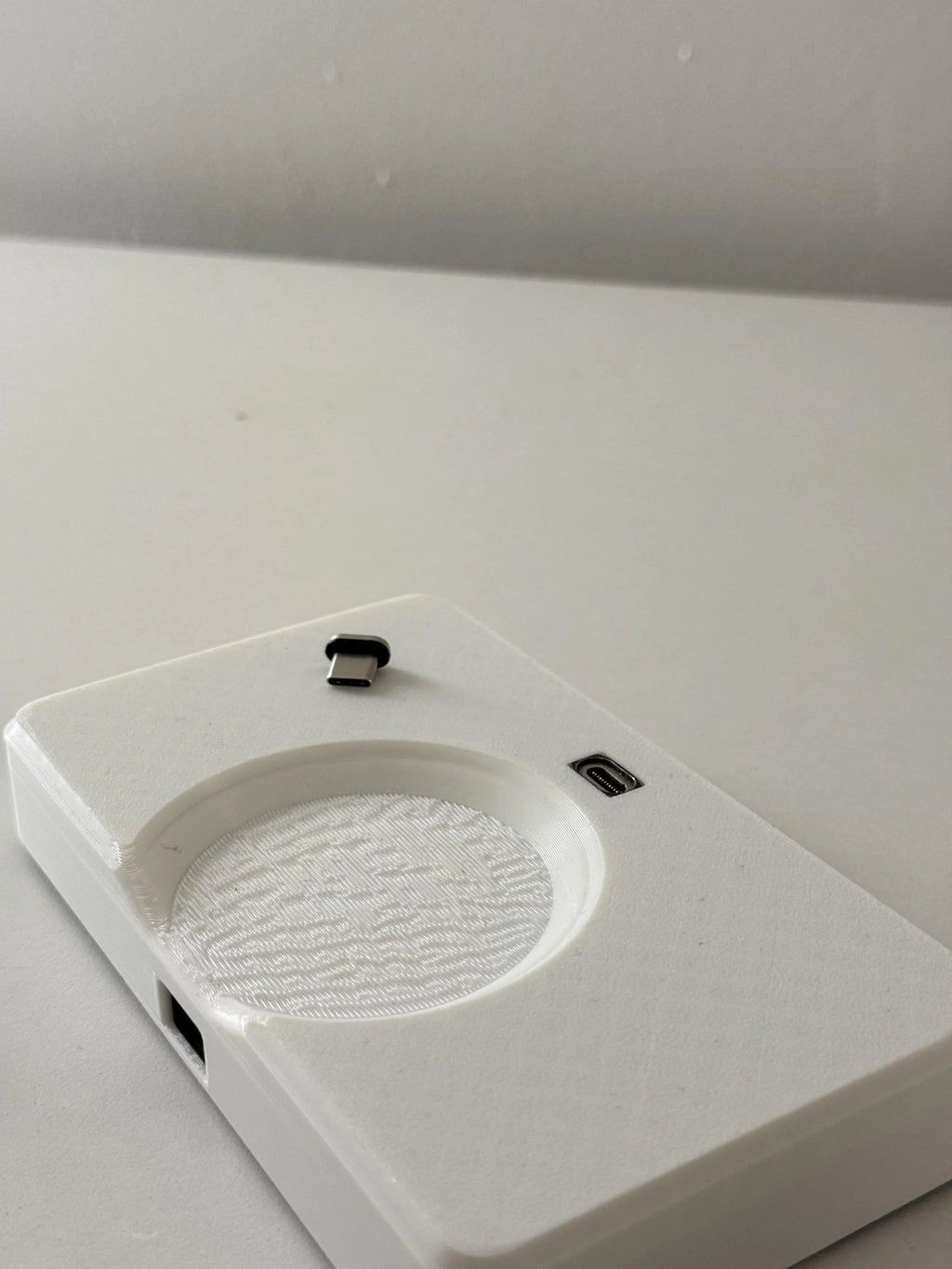 Version 1 //  Dab Station /  Designed for the Puffco Peak Pro and Hot Knife Charging Dock: Wireless Charging