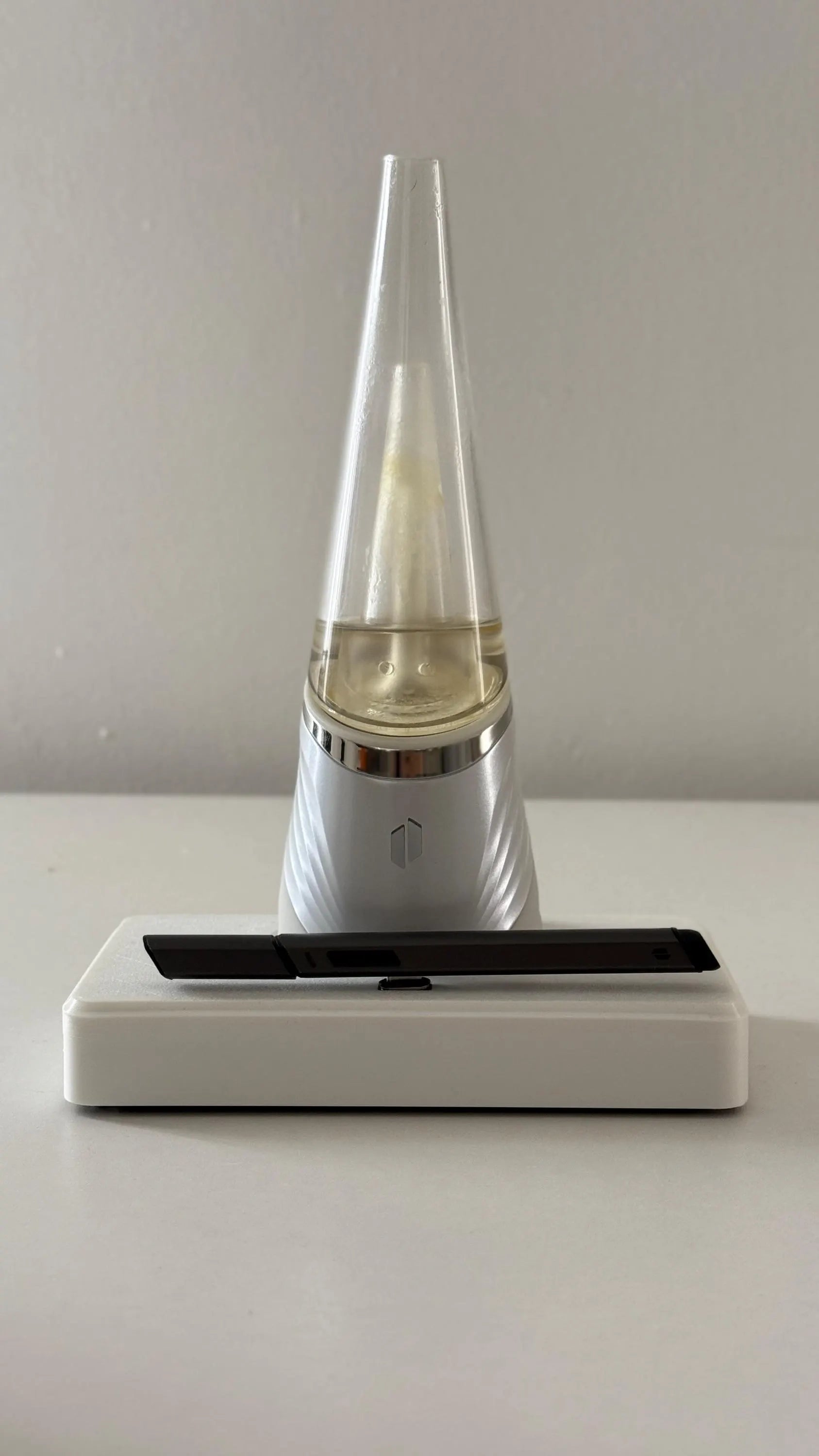 Version 1 //  Dab Station /  Designed for the Puffco Peak Pro and Hot Knife Charging Dock: Wireless Charging