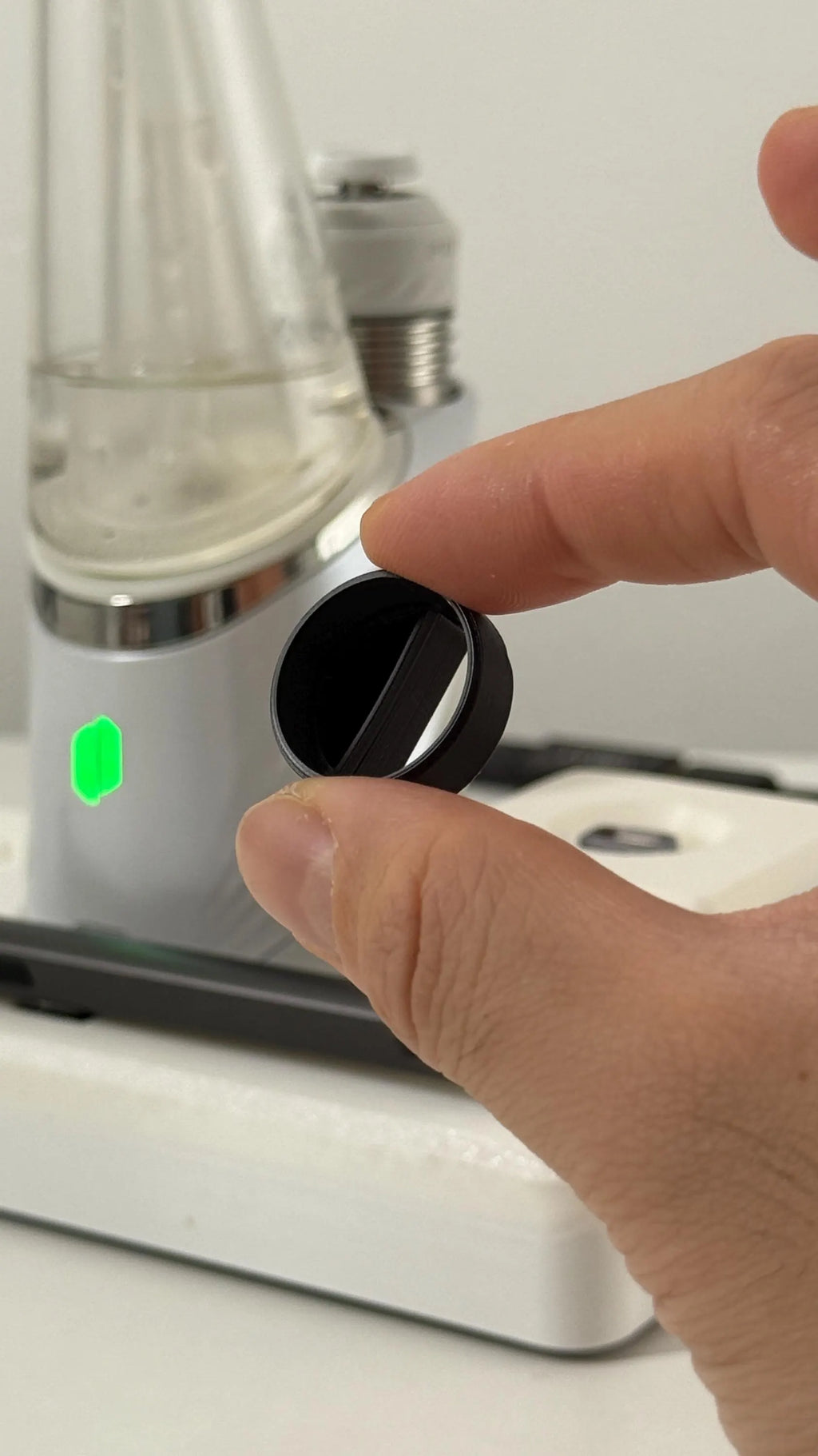 Magnetic Charging Accessory  Designed for the Puffco Pivot // For the Version 2 Puffco Peak Pro Charging Dock / USB-C Powered / Dab Station