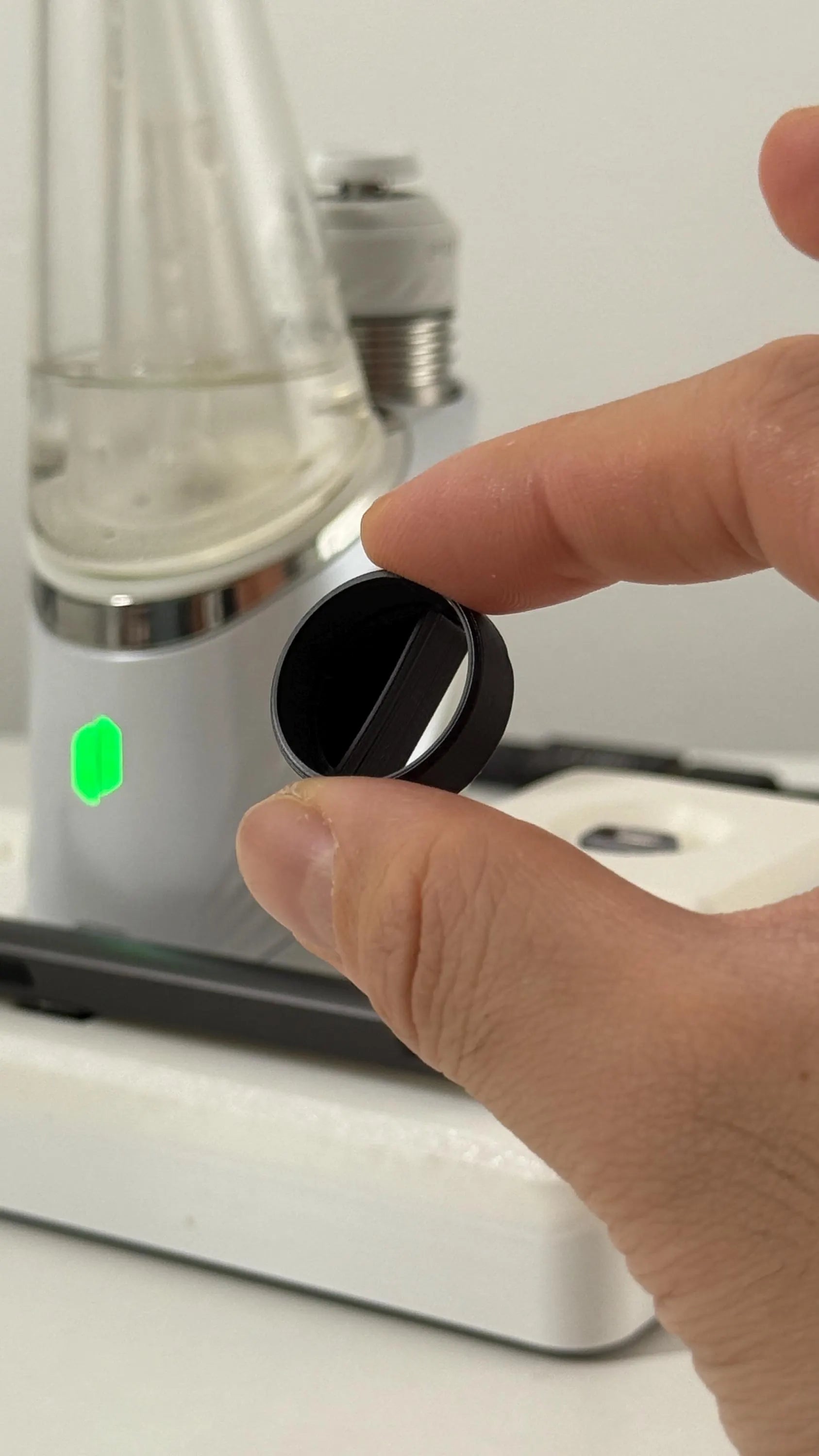 Magnetic Charging Accessory  Designed for the Puffco Pivot // For the Version 2 Puffco Peak Pro Charging Dock / USB-C Powered / Dab Station