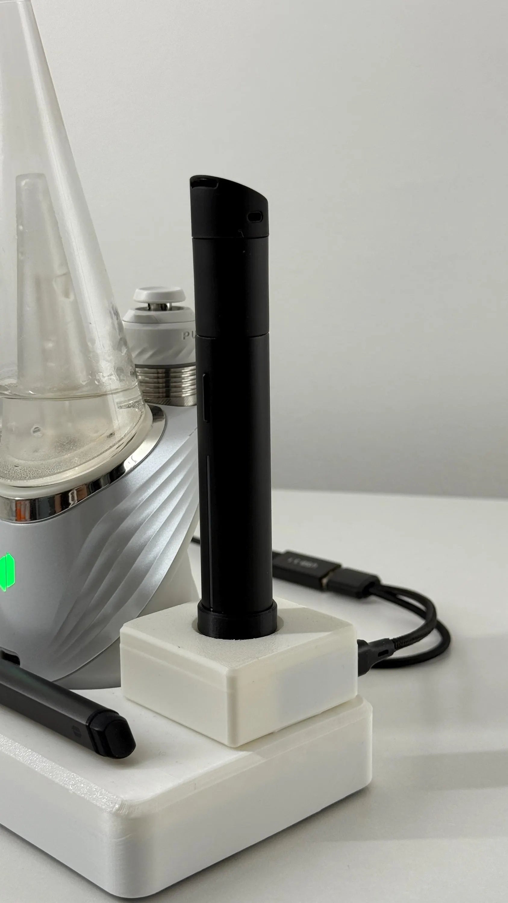 Magnetic Charging Accessory  Designed for the Puffco Pivot // For the Version 2 Puffco Peak Pro Charging Dock / USB-C Powered / Dab Station