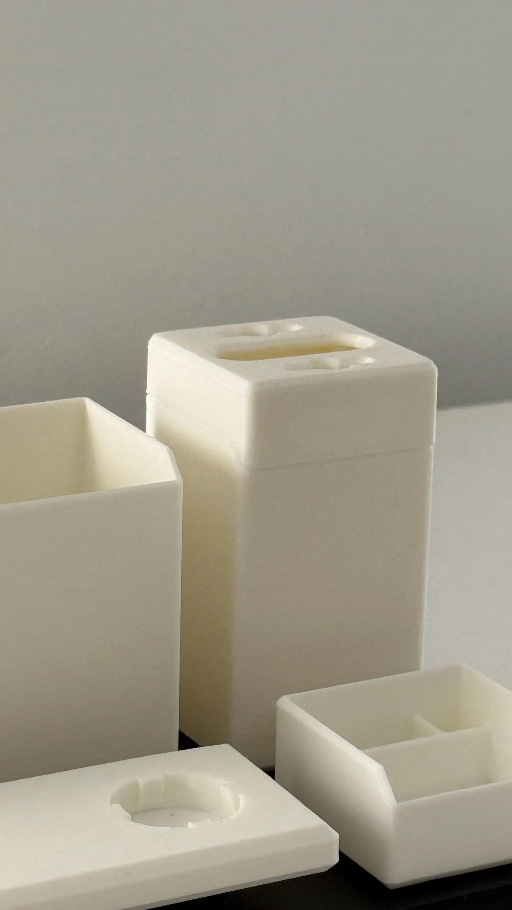 Twist Lock Accessories for Version 2 Peak Pro & Hot Knife Wireless Charging Dock