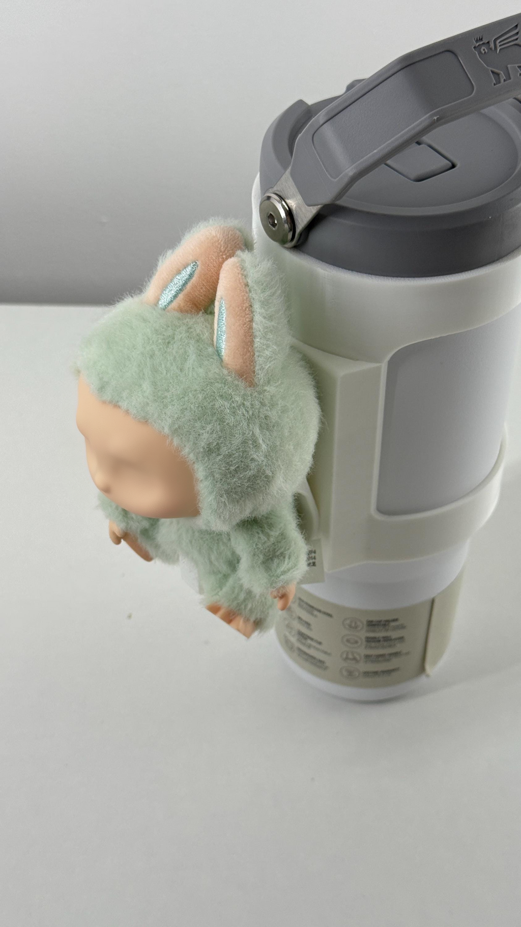 For the Stanley IceFlow 30oz: Sitting Figure Bottle Mount – Labobu Fun Display Attachment!